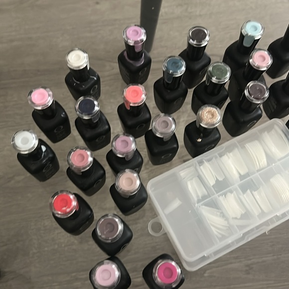 Gel - Picture 2 of 4